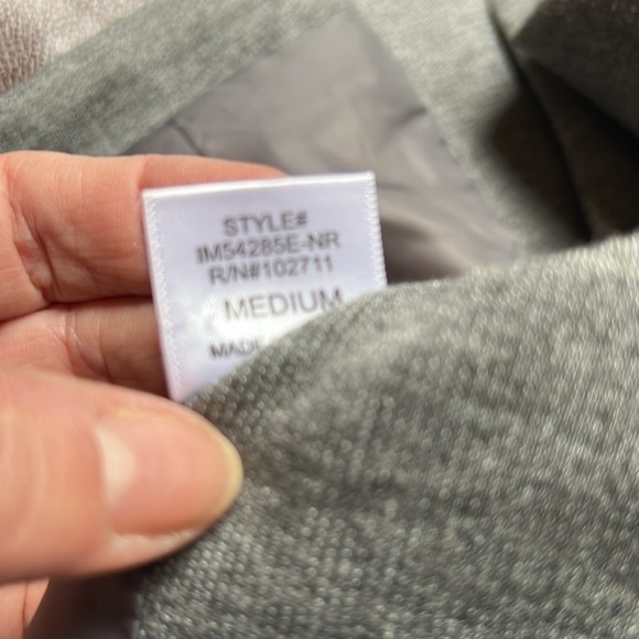 Gibson Brand Ruched Sleeve Blazer - Picture 5 of 5